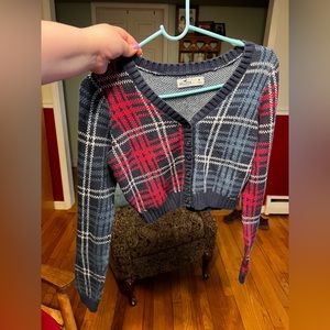 Hollister Cropped sweater